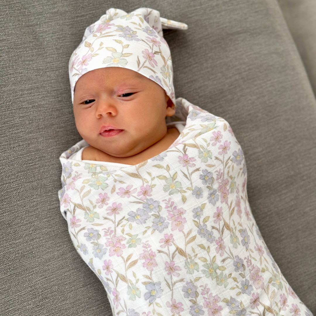 Organic Bamboo Cotton Swaddle - Daisy Dreams