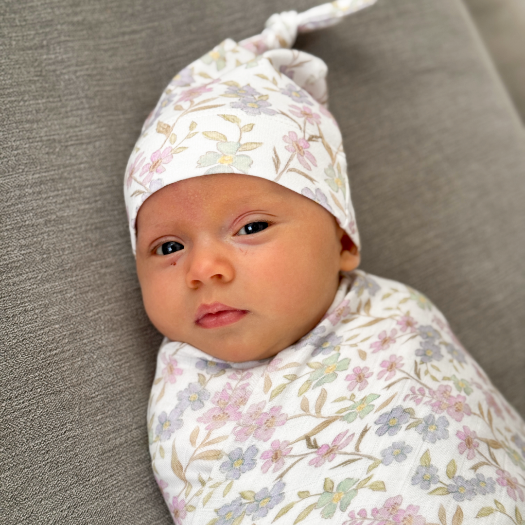 Organic Bamboo Cotton Swaddle - Daisy Dreams