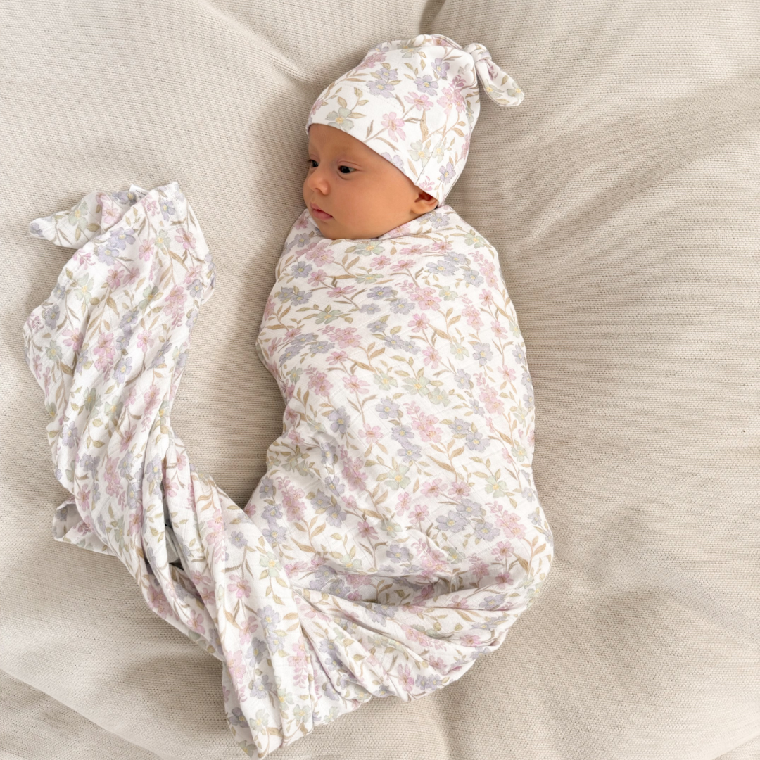 Organic Bamboo Cotton Swaddle - Daisy Dreams