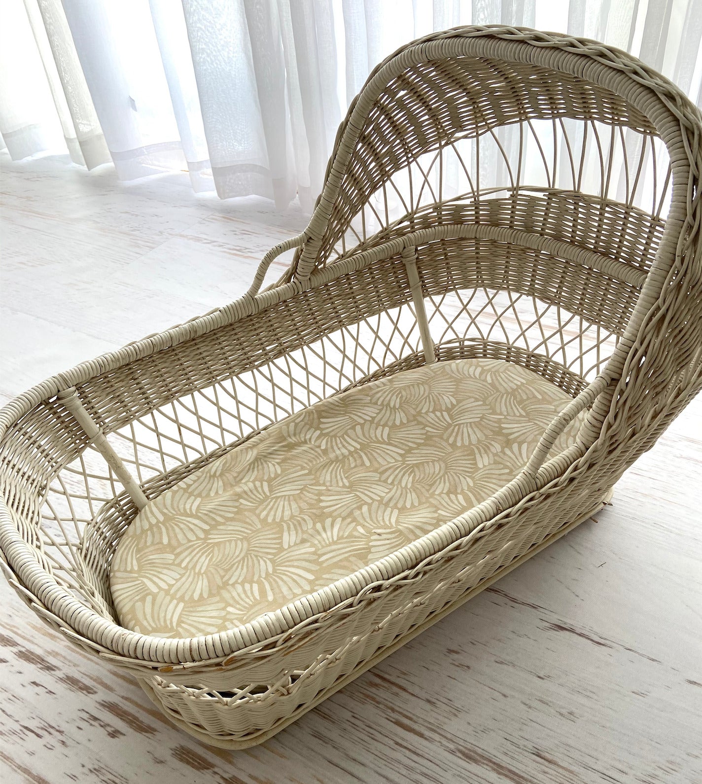 Fitted Jersey Cotton Bassinet Sheet/Change Table Cover - Sandy Shell
