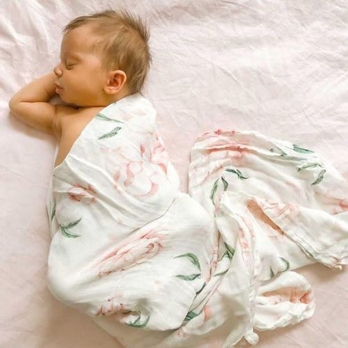 Organic Bamboo Cotton Swaddle - Pretty Peony 